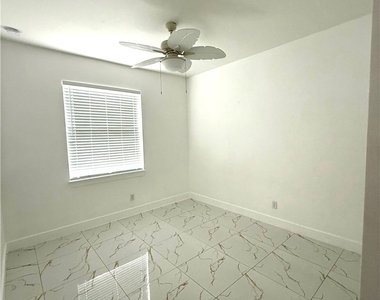 401 Prospect Avenue - Photo Thumbnail 6