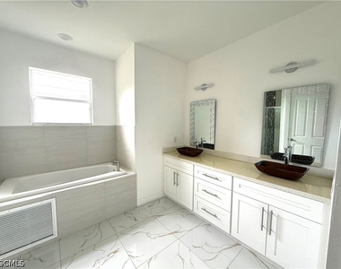401 Prospect Avenue - Photo Thumbnail 10