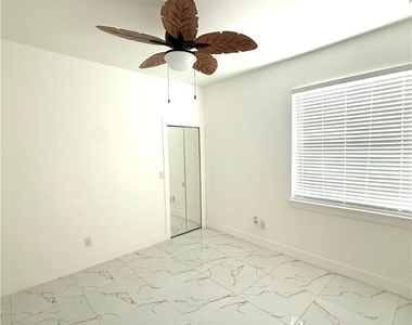 401 Prospect Avenue - Photo Thumbnail 4