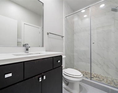 128 Pierce Street - Photo Thumbnail 7