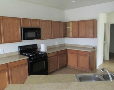 3310 Jib Court - Photo Thumbnail 14