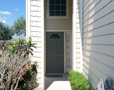 3310 Jib Court - Photo Thumbnail 1