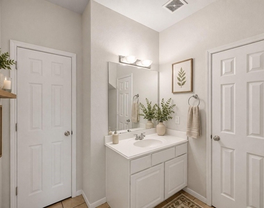 2702 Youpon Lake Court - Photo Thumbnail 11