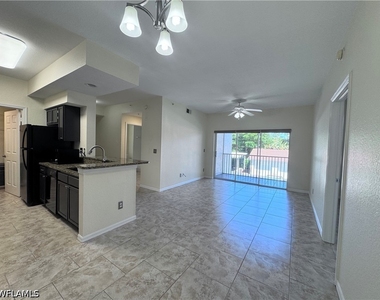4720 Saint Croix Lane - Photo Thumbnail 4