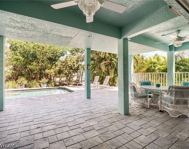 6020 Cypress Lane - Photo Thumbnail 16