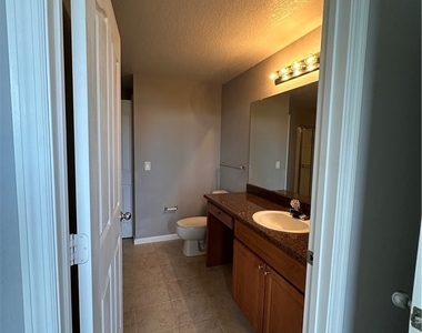 12975 Positano Circle - Photo Thumbnail 8