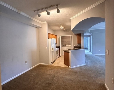 12975 Positano Circle - Photo Thumbnail 3