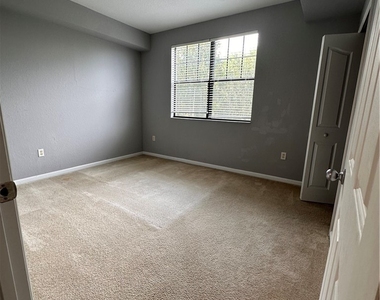 12975 Positano Circle - Photo Thumbnail 12