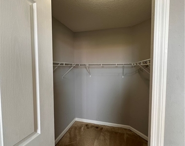 12975 Positano Circle - Photo Thumbnail 10