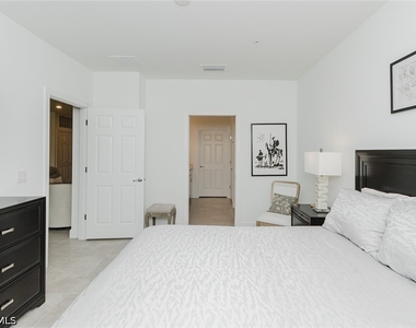 5682 Mayflower Way - Photo Thumbnail 17