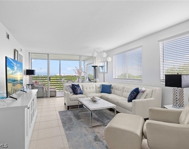 15171 Cedarwood Lane - Photo Thumbnail 2