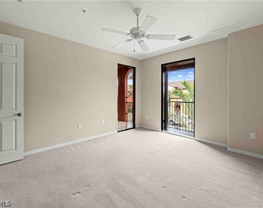 9050 Capistrano Street N - Photo Thumbnail 15