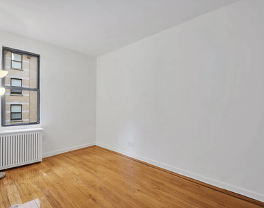 121 Madison Avenue - Photo Thumbnail 4