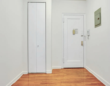 121 Madison Avenue - Photo Thumbnail 6