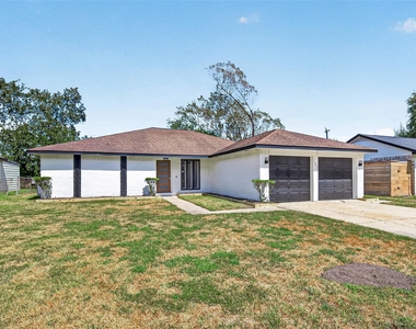 1002 Kenforest Drive - Photo Thumbnail 13