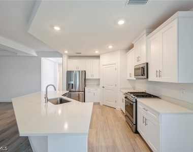 16907 Fairgrove Way - Photo Thumbnail 19