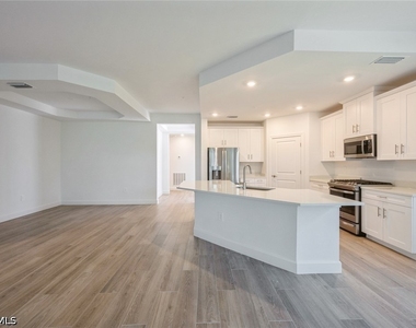 16907 Fairgrove Way - Photo Thumbnail 15
