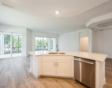 16907 Fairgrove Way - Photo Thumbnail 17
