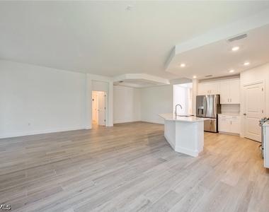16907 Fairgrove Way - Photo Thumbnail 20