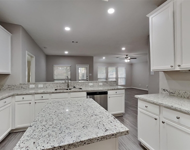 11409 Ryan Court - Photo Thumbnail 2