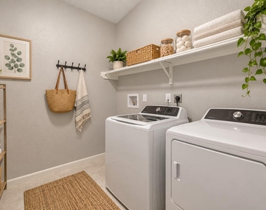 7751 Shavano Lane - Photo Thumbnail 17