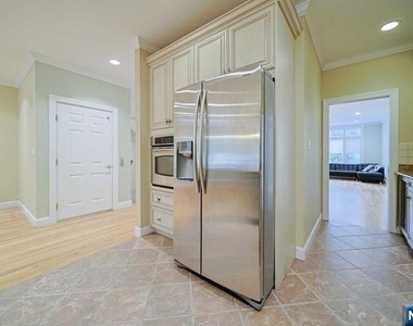 2 Candlewood - Photo Thumbnail 11