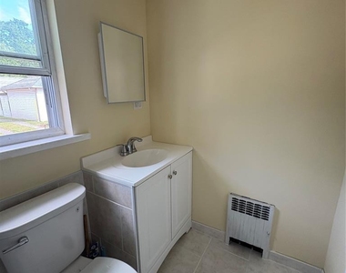 79 Midland - Photo Thumbnail 17