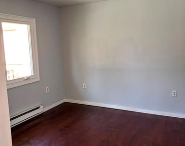 31 Plauderville - Photo Thumbnail 17