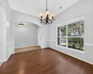 20531 Newfalls Court - Photo Thumbnail 3