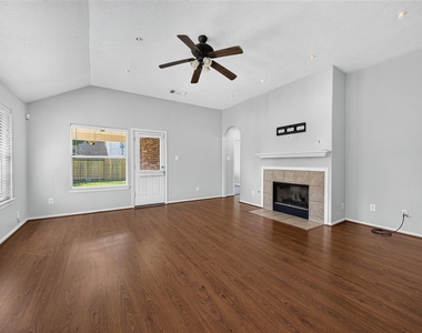 20531 Newfalls Court - Photo Thumbnail 12