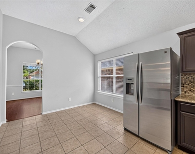 20531 Newfalls Court - Photo Thumbnail 8
