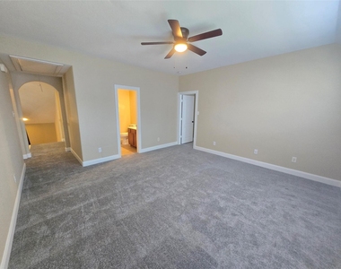 6611 Rosemary Knoll Lane - Photo Thumbnail 25