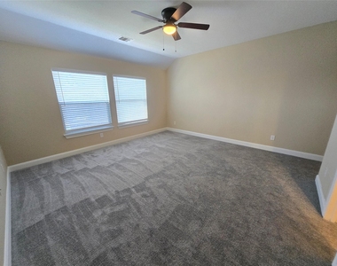 6611 Rosemary Knoll Lane - Photo Thumbnail 24