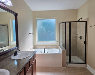 6611 Rosemary Knoll Lane - Photo Thumbnail 5