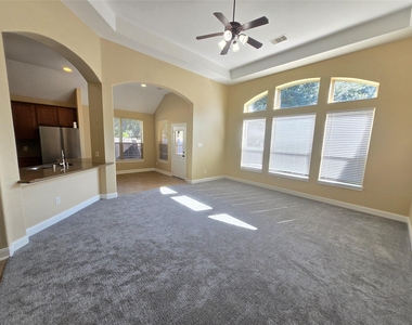 6611 Rosemary Knoll Lane - Photo Thumbnail 18