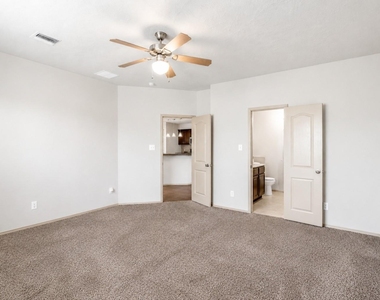 5907 Water Violet Lane - Photo Thumbnail 15