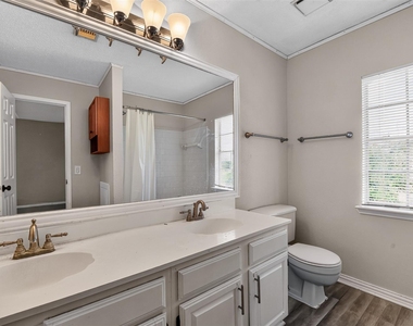 3423 Green Fields Drive - Photo Thumbnail 22