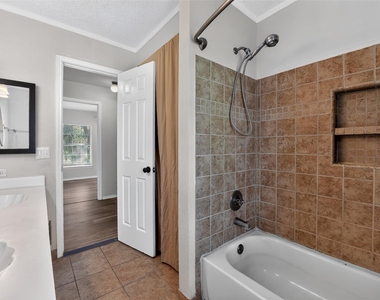 3423 Green Fields Drive - Photo Thumbnail 28
