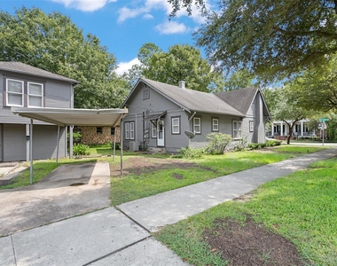 1133 Bayland Avenue - Photo Thumbnail 7