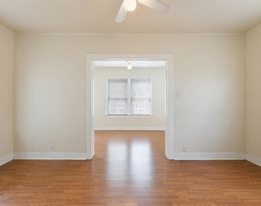 1133 Bayland Avenue - Photo Thumbnail 1