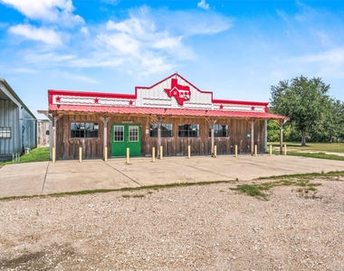 28922 Fm 2920 - Photo Thumbnail 1