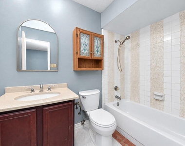 16835 Kilwinning Drive - Photo Thumbnail 30