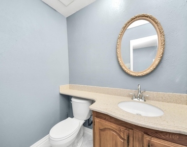 16835 Kilwinning Drive - Photo Thumbnail 16