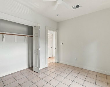 1201 Cordell Street - Photo Thumbnail 7