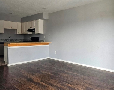 13480 S Thorntree Drive - Photo Thumbnail 3