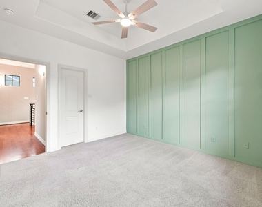 2422 Langston Street - Photo Thumbnail 32