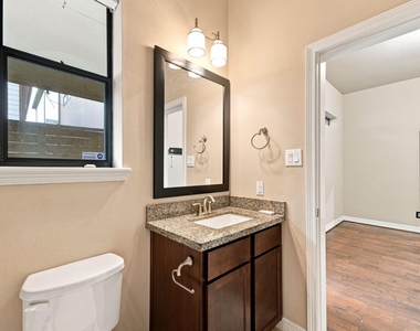 2422 Langston Street - Photo Thumbnail 38