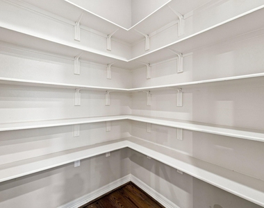 2422 Langston Street - Photo Thumbnail 33