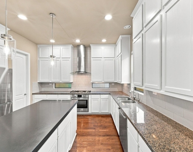 2422 Langston Street - Photo Thumbnail 25