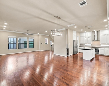 2422 Langston Street - Photo Thumbnail 28